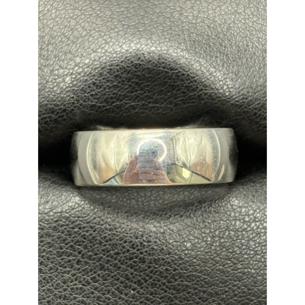 New Condition Sterling Silver Comfort Fit Band 8MM Size 12 8 Grams F9